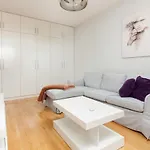 Lejlighed Na Woli Sowinskiego By Renters