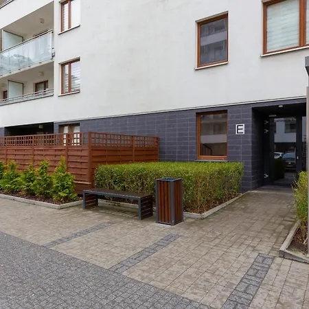Lejlighed Na Woli Sowinskiego By Renters