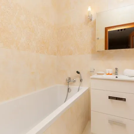 Na Woli Sowinskiego By Renters