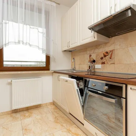 Na Woli Sowinskiego By Renters