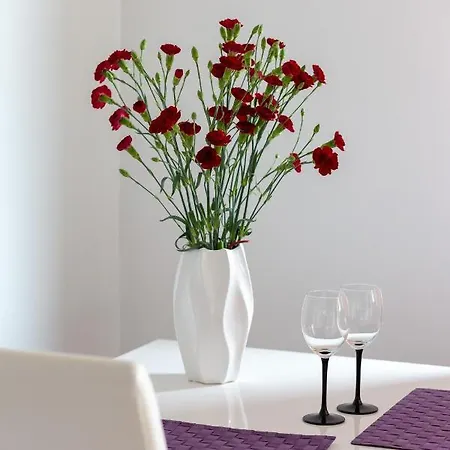 Apartment Na Woli Sowinskiego By Renters *