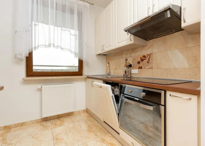 Na Woli Sowinskiego By Renters