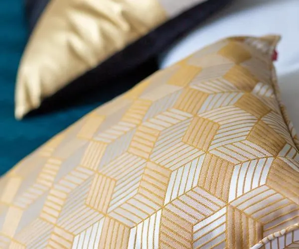 Na Woli Sowinskiego By Renters *