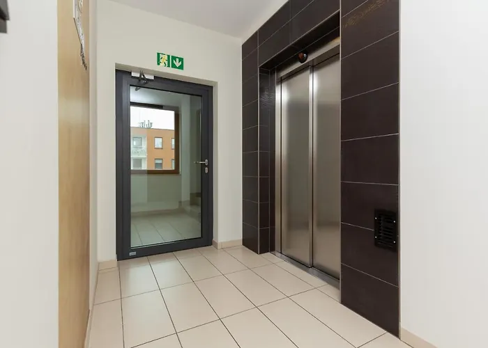 Na Woli Sowinskiego By Renters * Warsaw